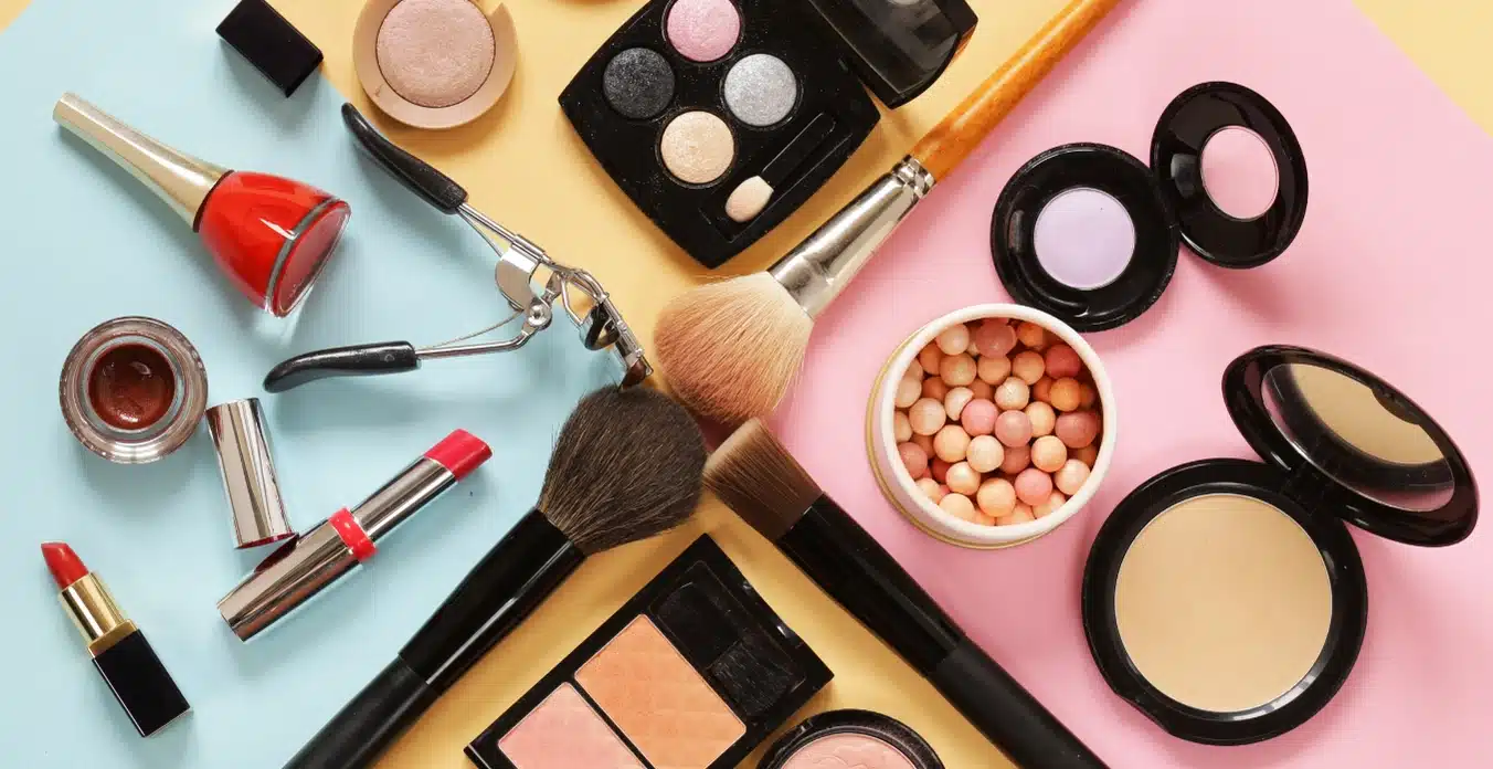 Read more about the article The Rules For Advertising Cosmetics as Therapeutic Goods in Australia