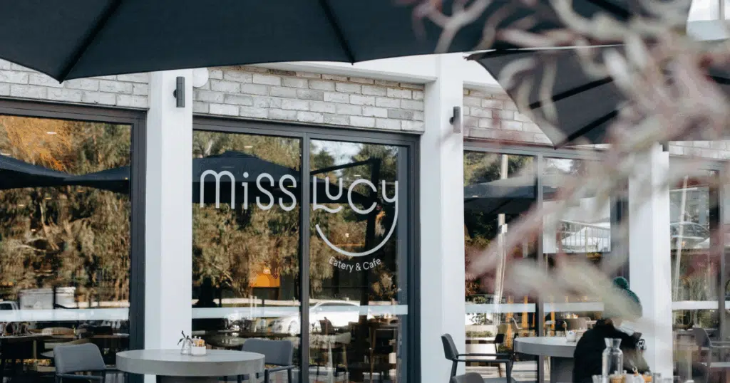 Blackburn Lake Sanctuary and Miss Lucy