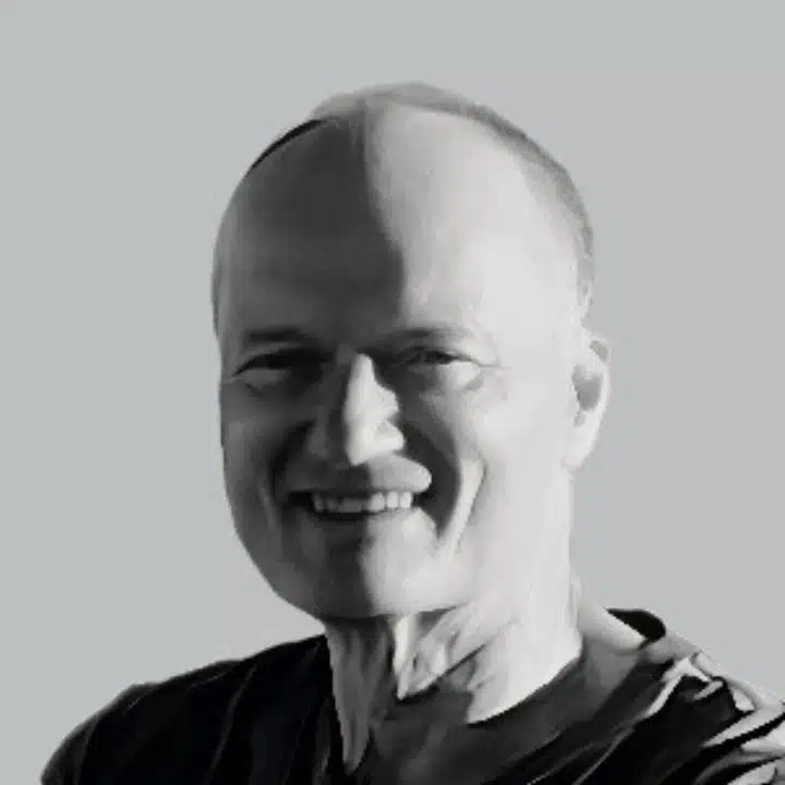 Picture of Derek Strike