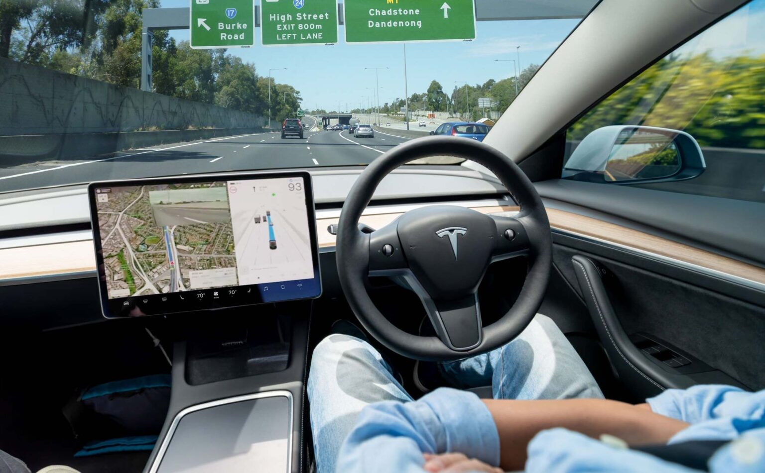 telsla-self-drive-australia