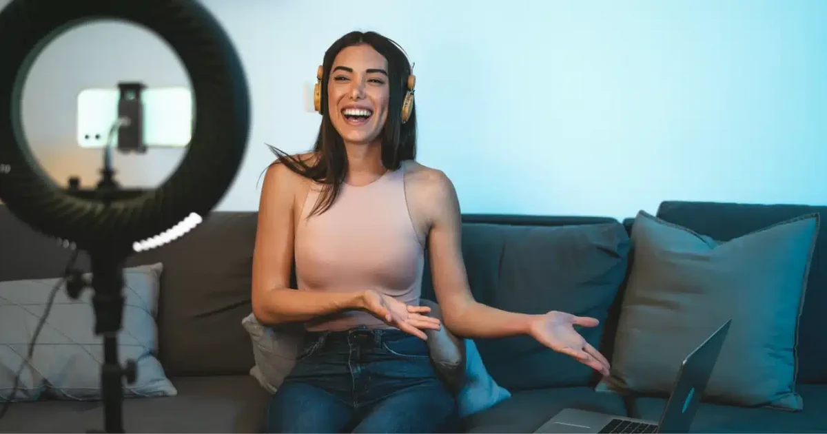 9 Australian TikTok Influencers Worth Following